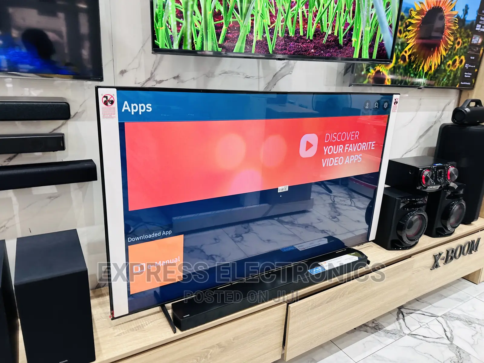 Crystal Clear 65”UHD Smart Experience Bu8000 Tv Samsung