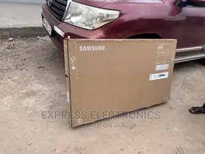 Enrich Your Visual Experience With 55”UHD Samsung Bu8000