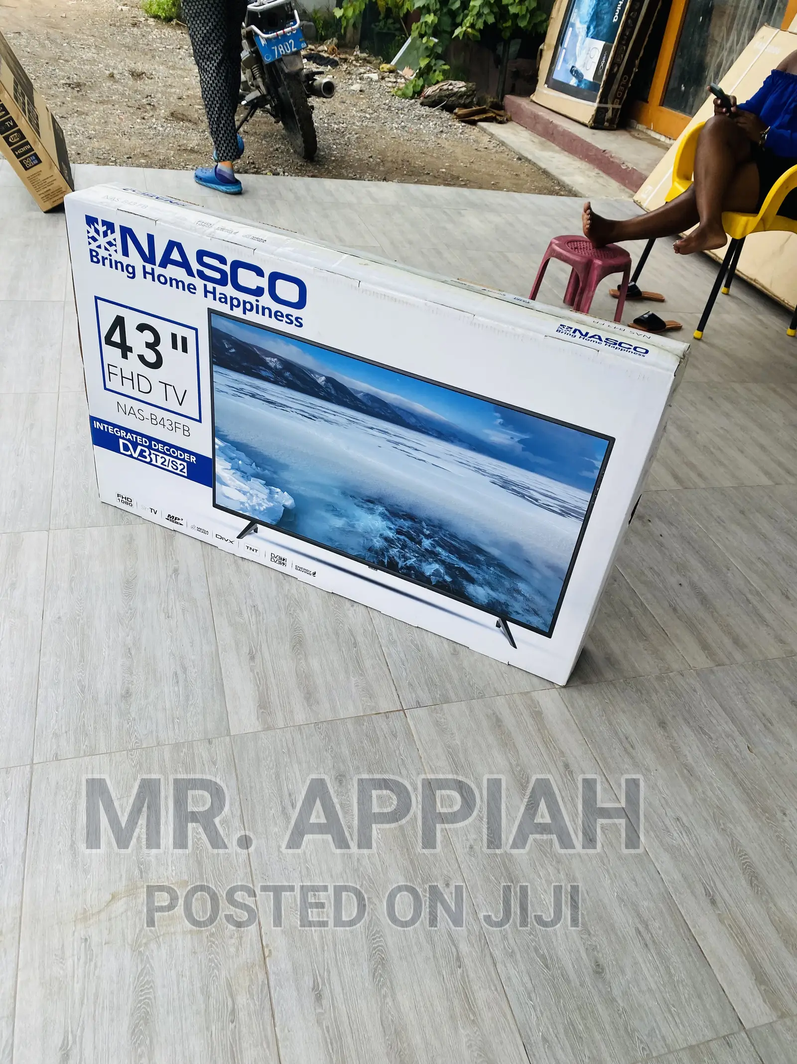 Upgrade Your Viewing Experience With Nasco 43” Tv(Black).
