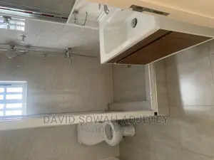 Furnished 7bdrm House in East Airport for sale