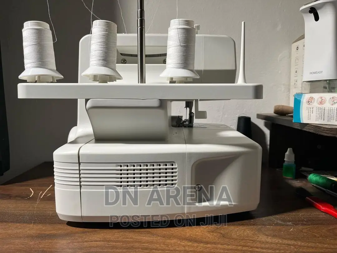 Overlock and Knitting Sewing Machine