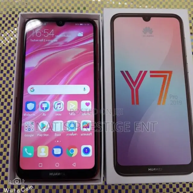 New Huawei Y7 32 GB Black