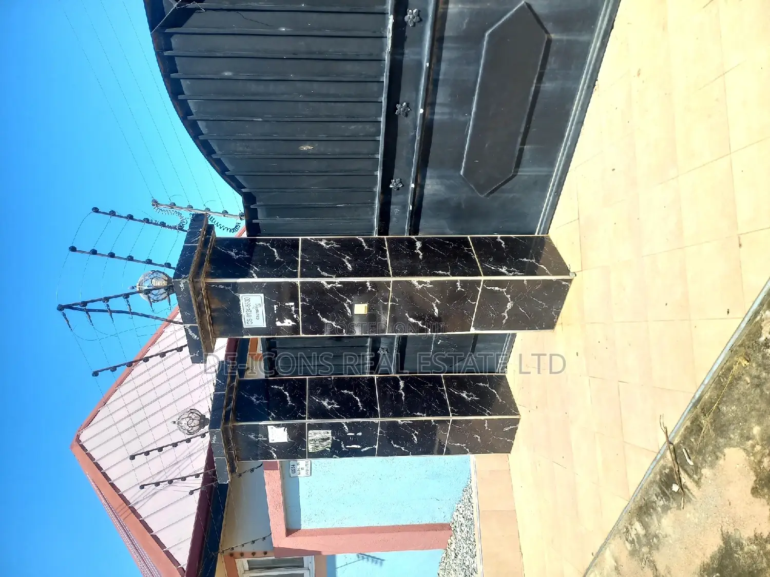 3bdrm Mansion in 3Bedrooms Self, Kasoa for rent