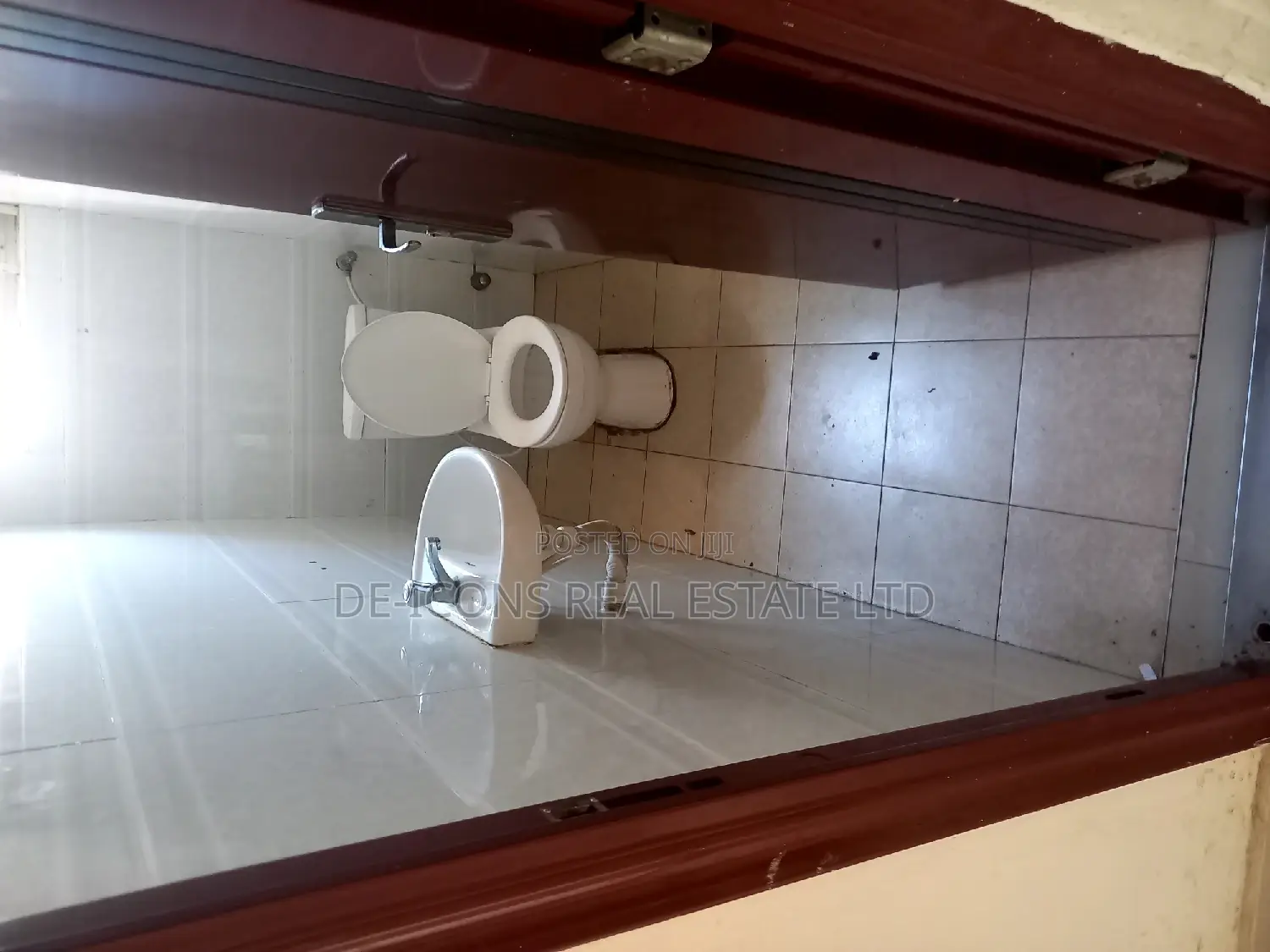 3bdrm Mansion in 3Bedrooms Self, Kasoa for rent