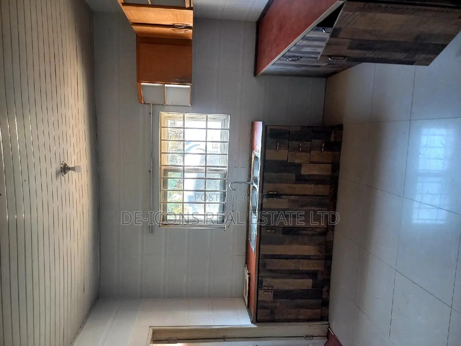 3bdrm Mansion in 3Bedrooms Self, Kasoa for rent