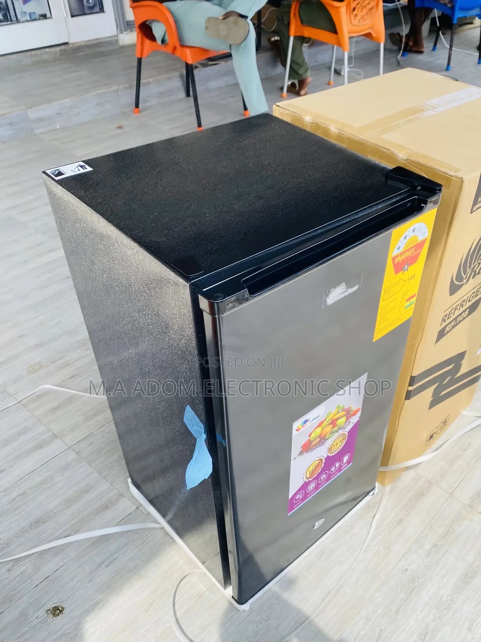 Extremely Chilling Rainbow Table Top Refrigerator(Black) 