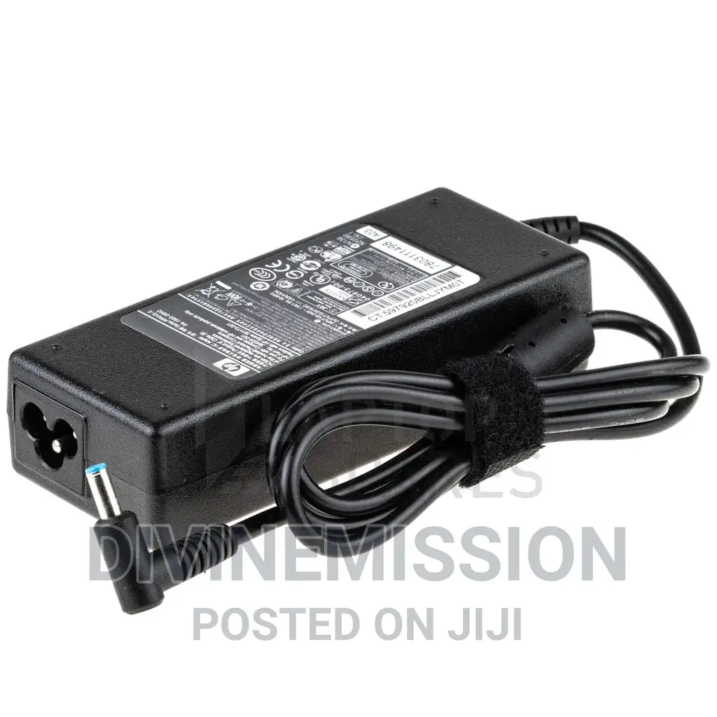 Hp Blue Pin Adapter /Charger 90w.19.5, 4.62A, UK Used.
