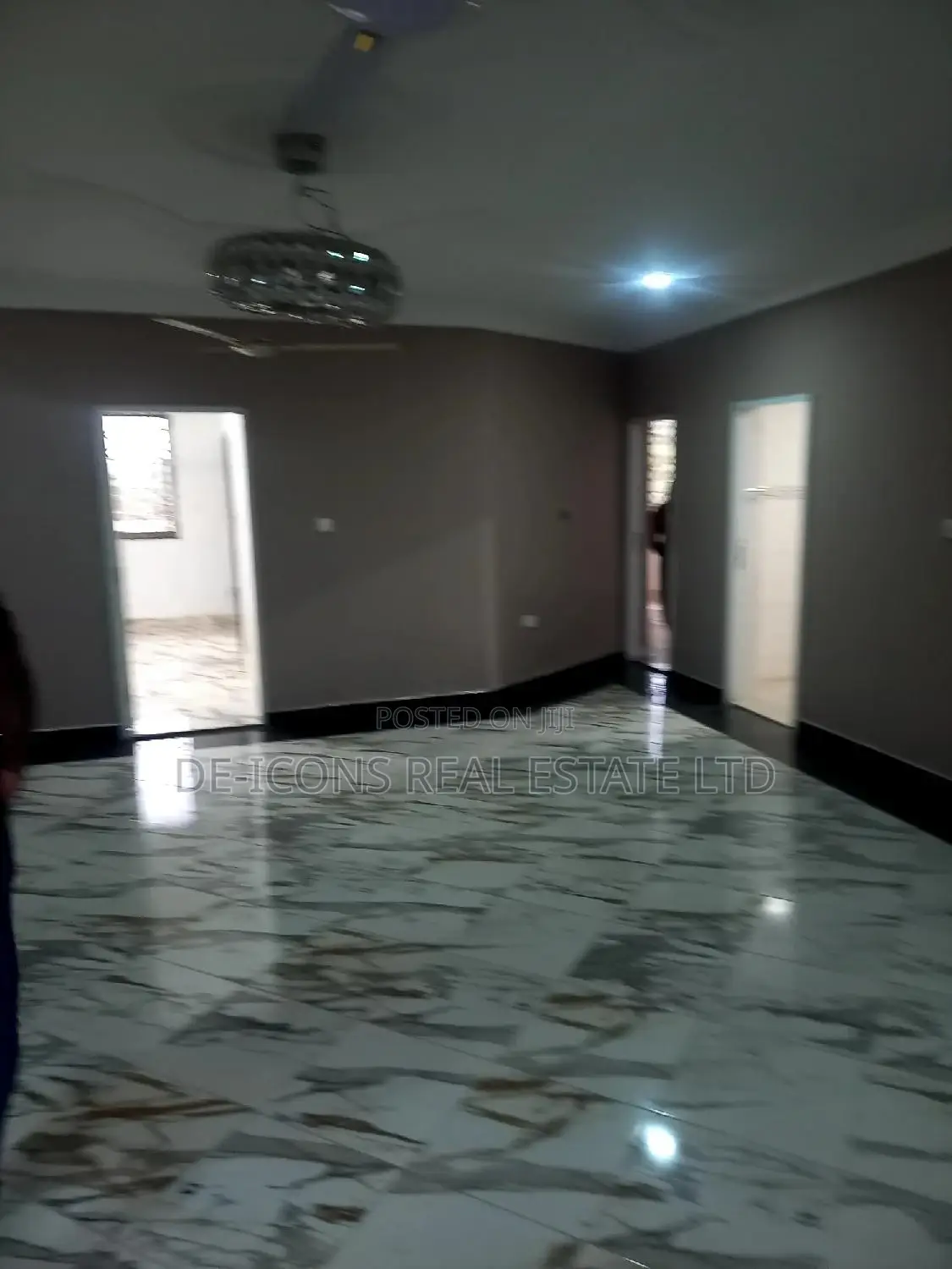 2bdrm Duplex in De-Icons Real Estate, Ga South Municipal for rent