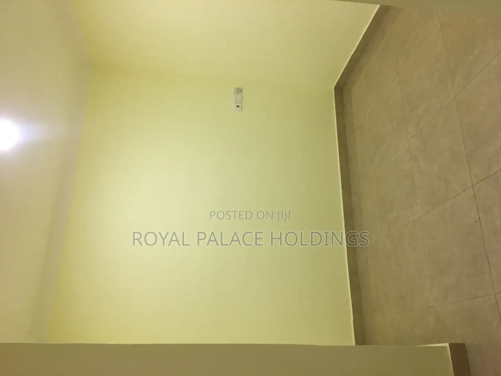 2bdrm Apartment in Close To American, East Legon for rent