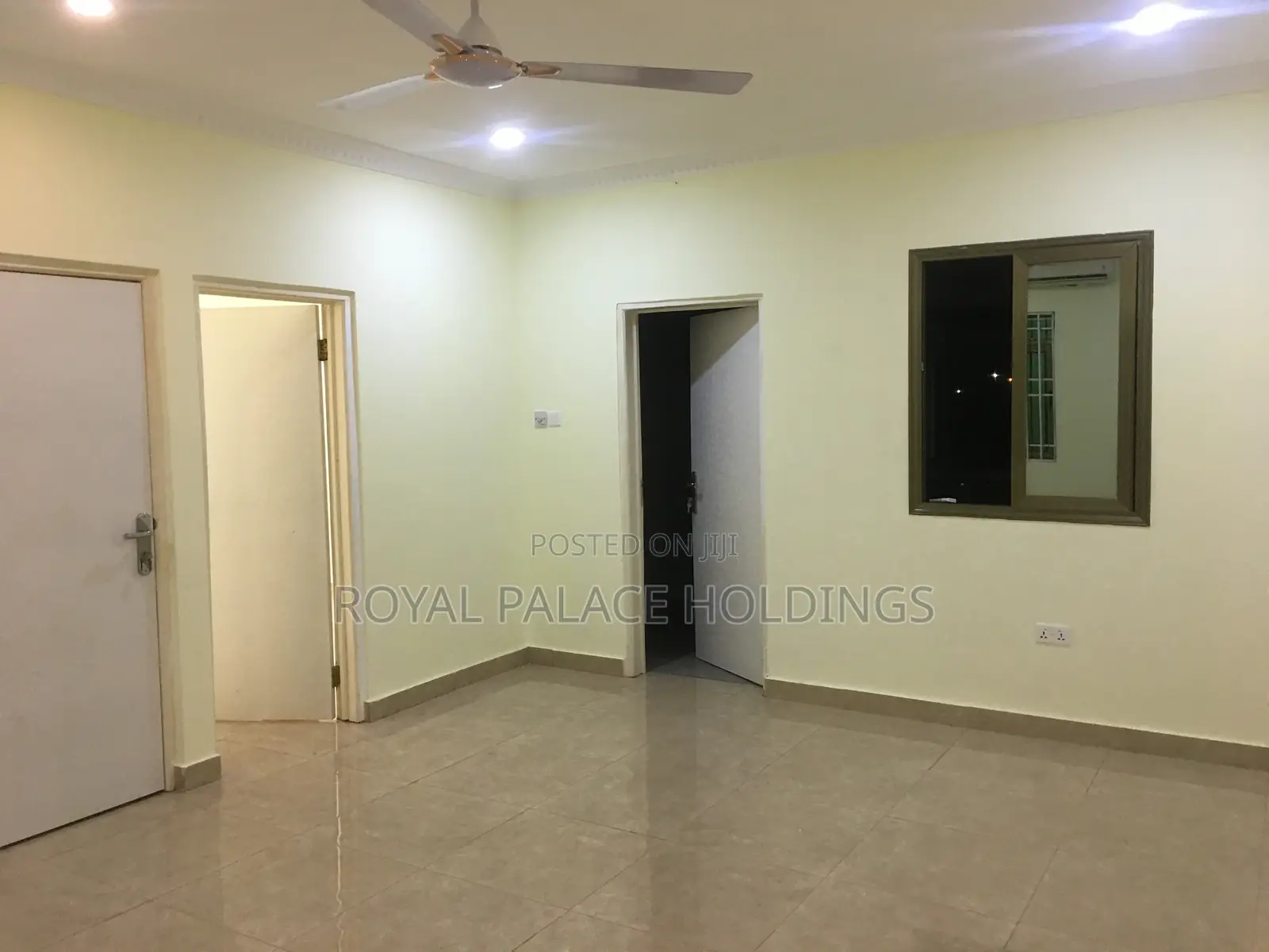 2bdrm Apartment in Close To American, East Legon for rent