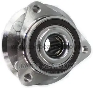 Toyota Land Cruiser V8 Front Hub 2014-2016
