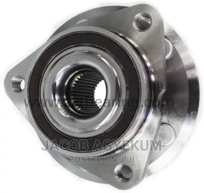 Toyota Land Cruiser V8 Front Hub 2014-2016