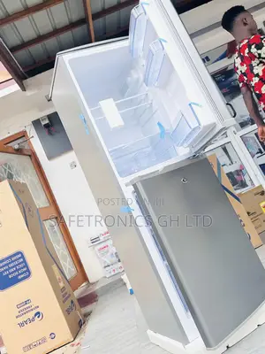 Doubledoor Pearl Bottomfreezer 140 Liters PF-200B Fridge 