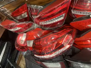 Mercedes Benz C300 Tail Light 2016
