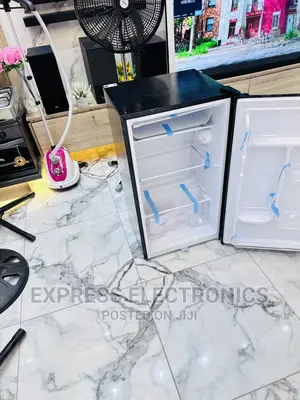 Quiet and Powerful Cooling Table Top Fridge Rainbow