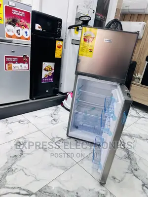 Quiet and Powerful Cooling Pearl 20T Fridge Double Door