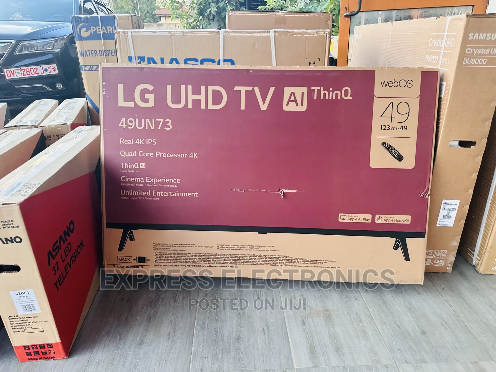 High-Efficiency UHD Smart LG 49”Un7340