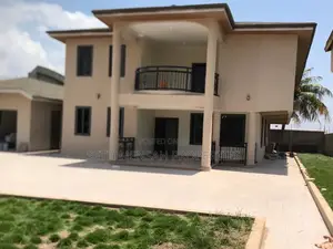 5bdrm House in Airport Residential Area for rent