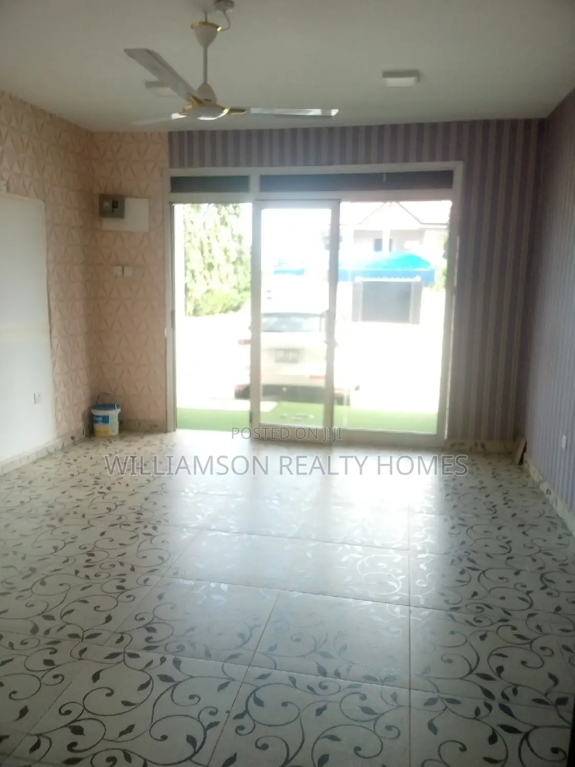 Ground Floor Shop/Store/Office Space/Warehouse 4rent,Spintex