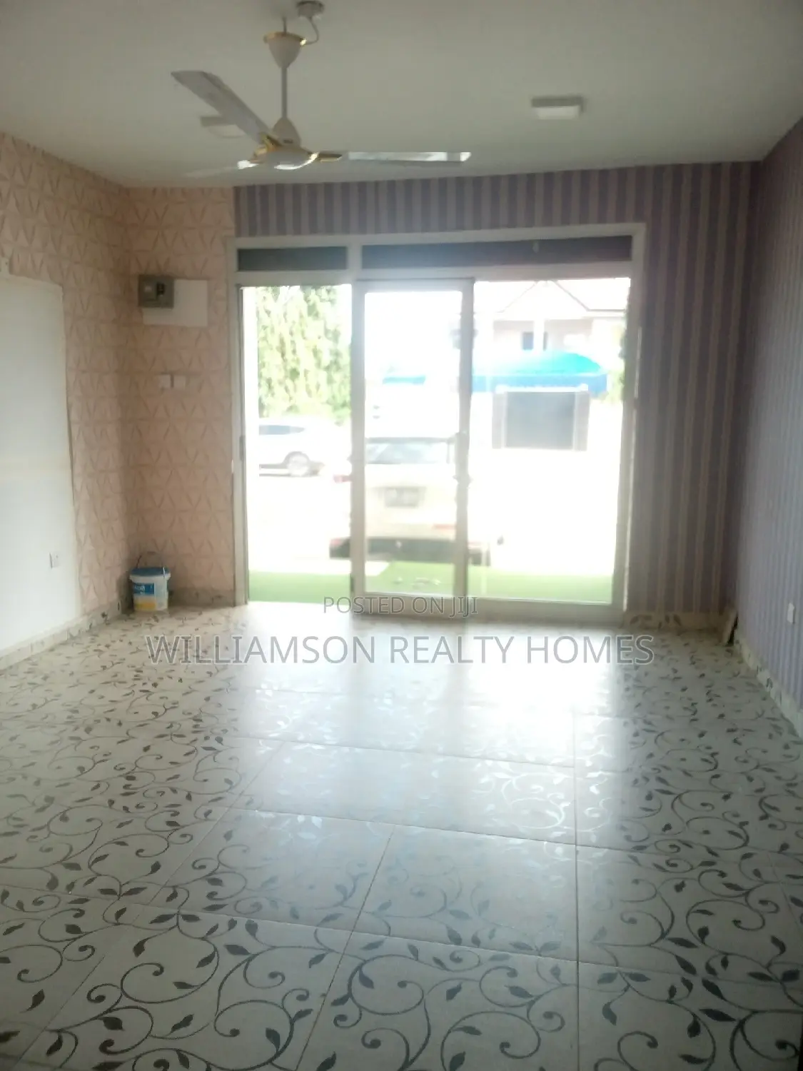 Ground Floor Shop/Store/Office Space/Warehouse 4rent,Spintex