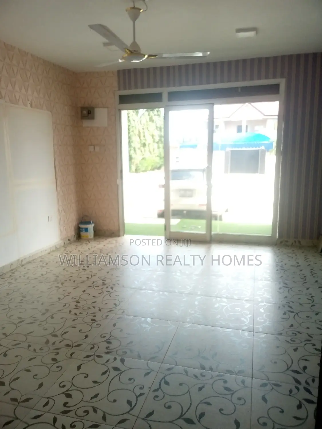 Ground Floor Shop/Store/Office Space/Warehouse 4rent,Spintex