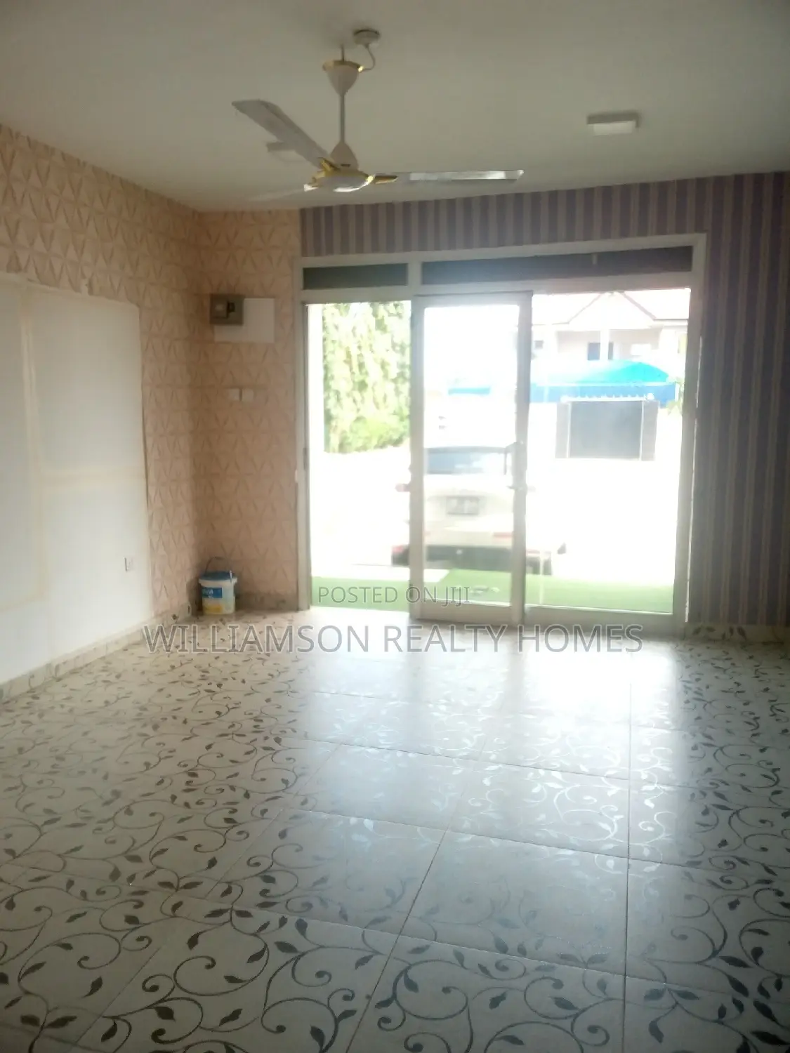 Ground Floor Shop/Store/Office Space/Warehouse 4rent,Spintex