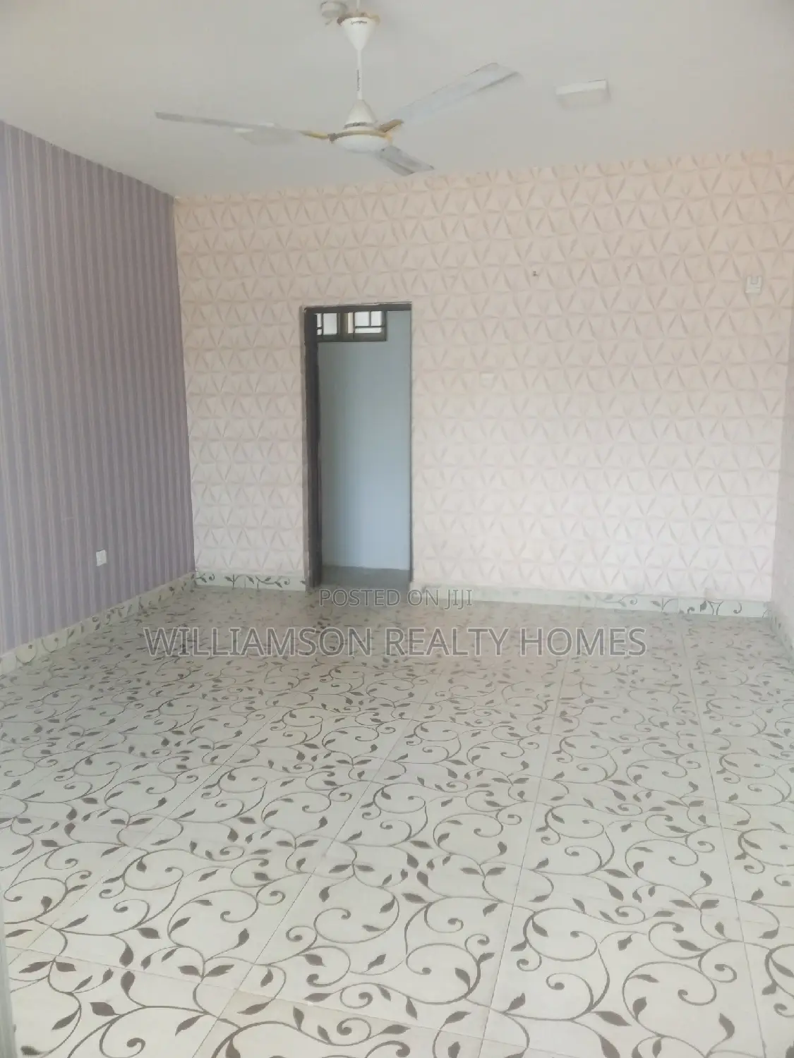 Ground Floor Shop/Store/Office Space/Warehouse 4rent,Spintex