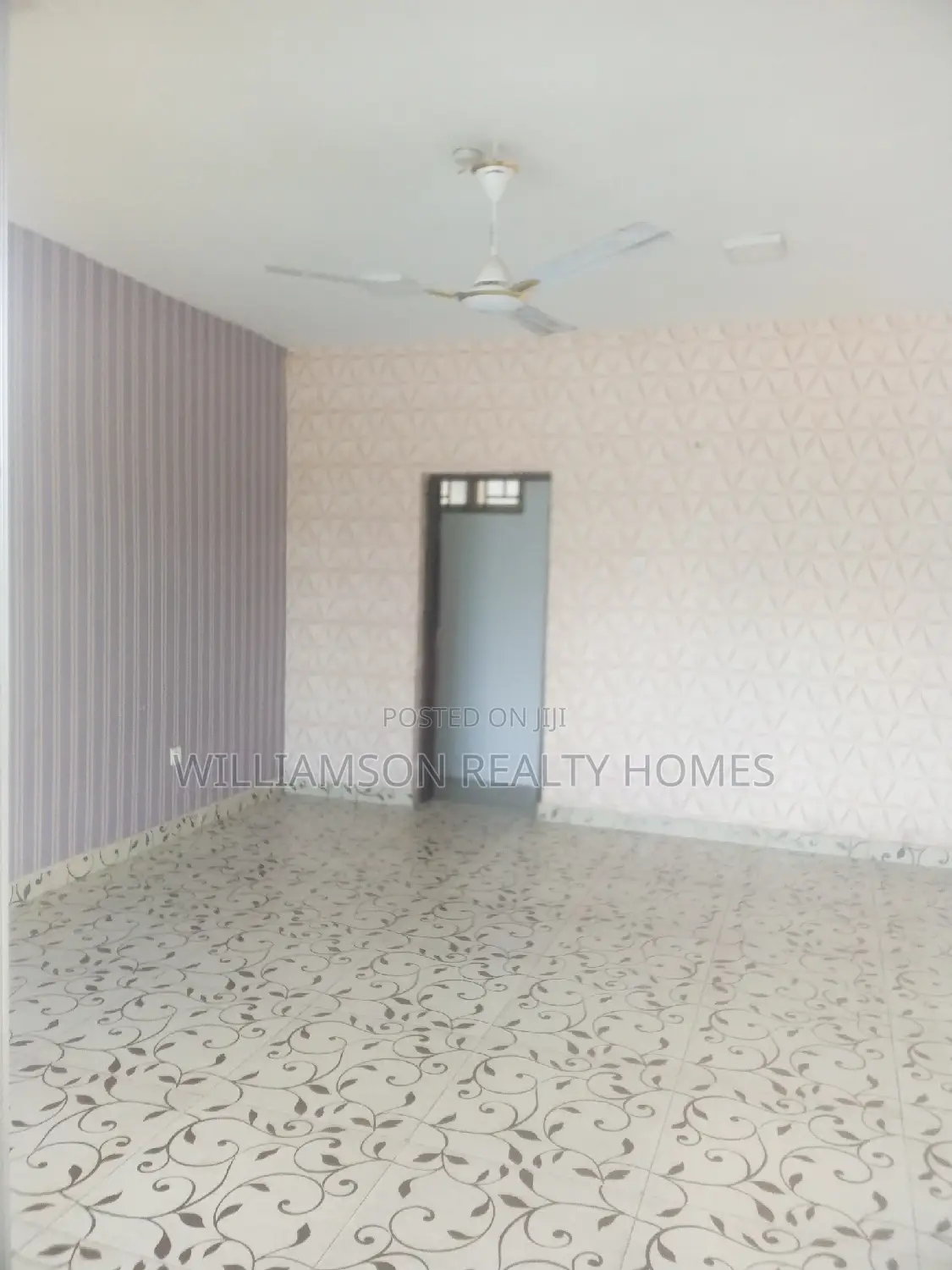 Ground Floor Shop/Store/Office Space/Warehouse 4rent,Spintex