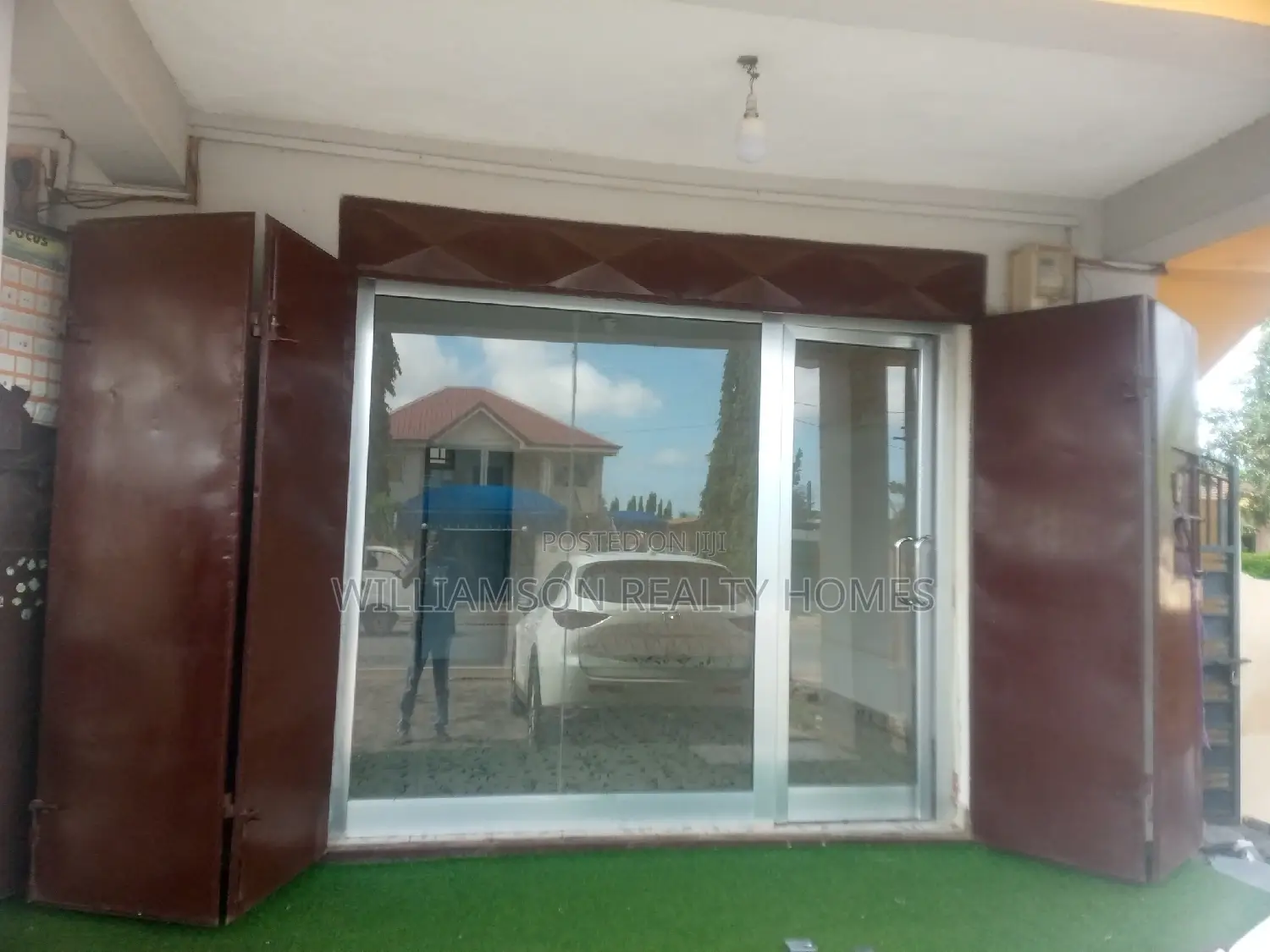 Ground Floor Shop/Store/Office Space/Warehouse 4rent,Spintex