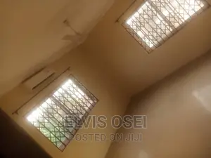 3bdrm Apartment in Ashorman Estate for rent