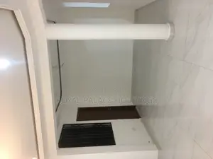 3bdrm Apartment in Close To American, East Legon for rent