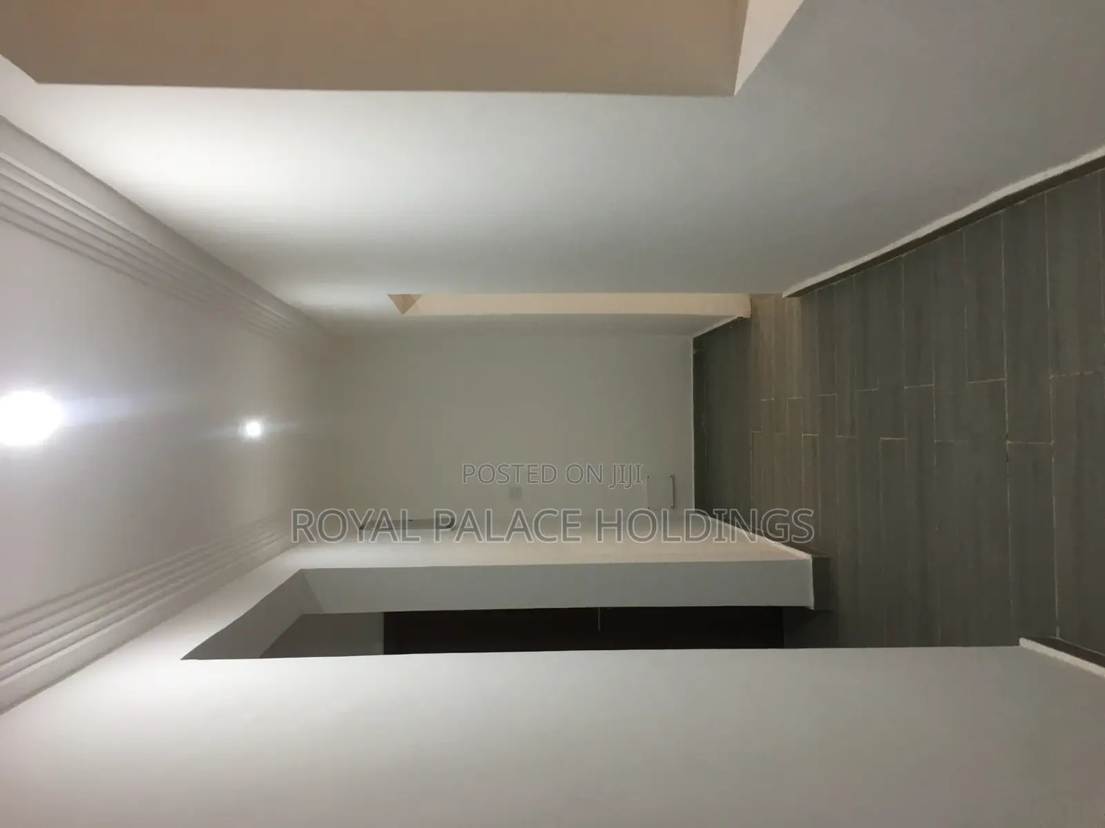 3bdrm Apartment in Close To American, East Legon for rent