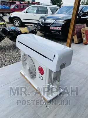 Stay Cool With LG Split Type Air Conditioner(2.5HP)White.