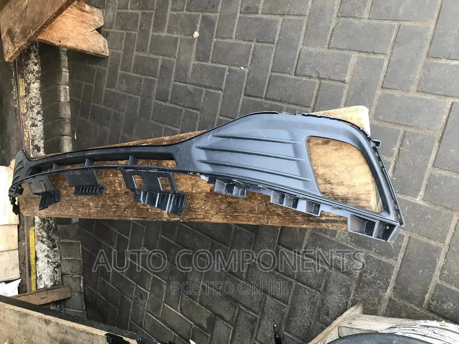 Kia Sportage 2012 Down Grill