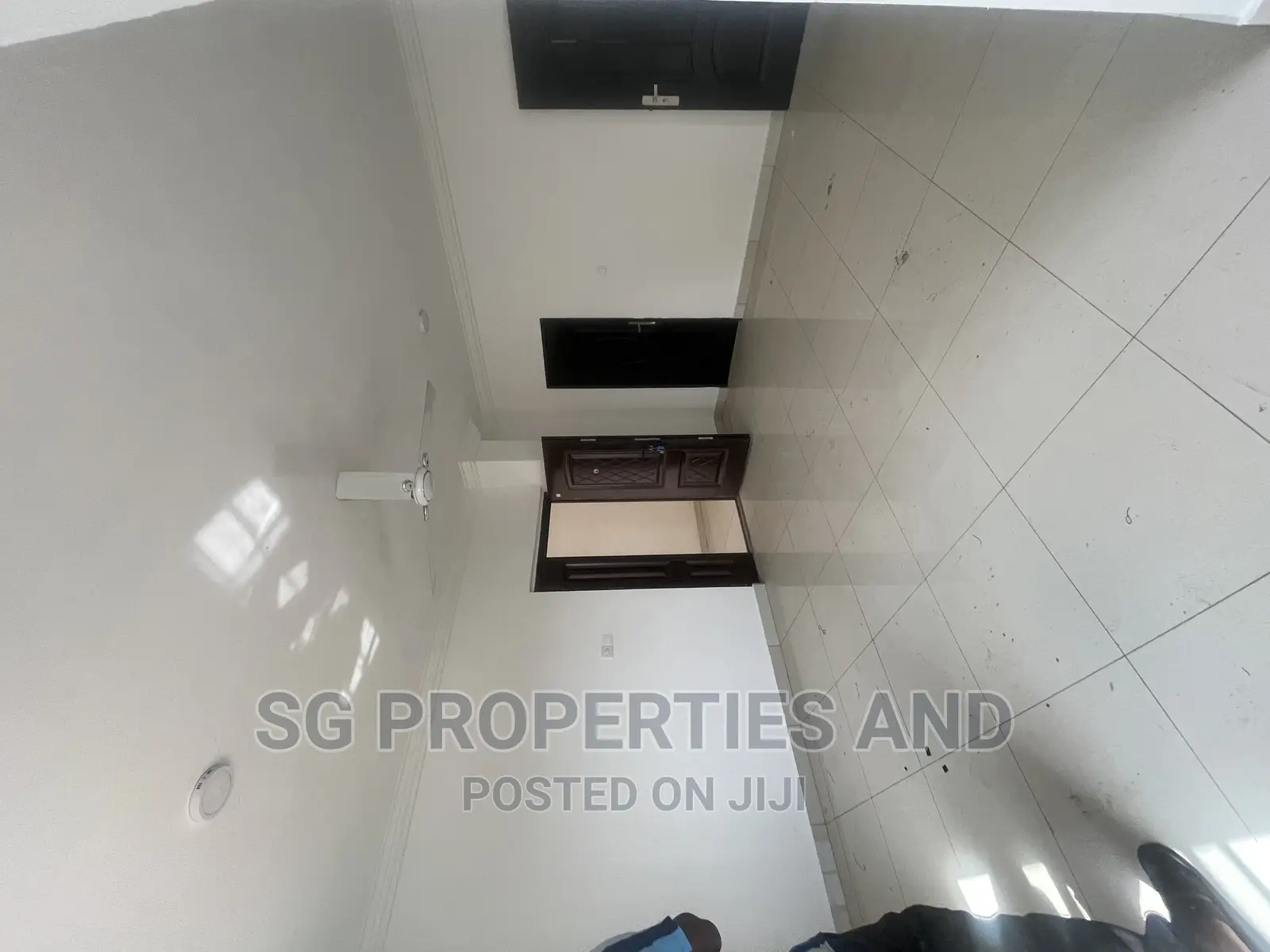 1bdrm Apartment in Ecobank, Spintex for rent