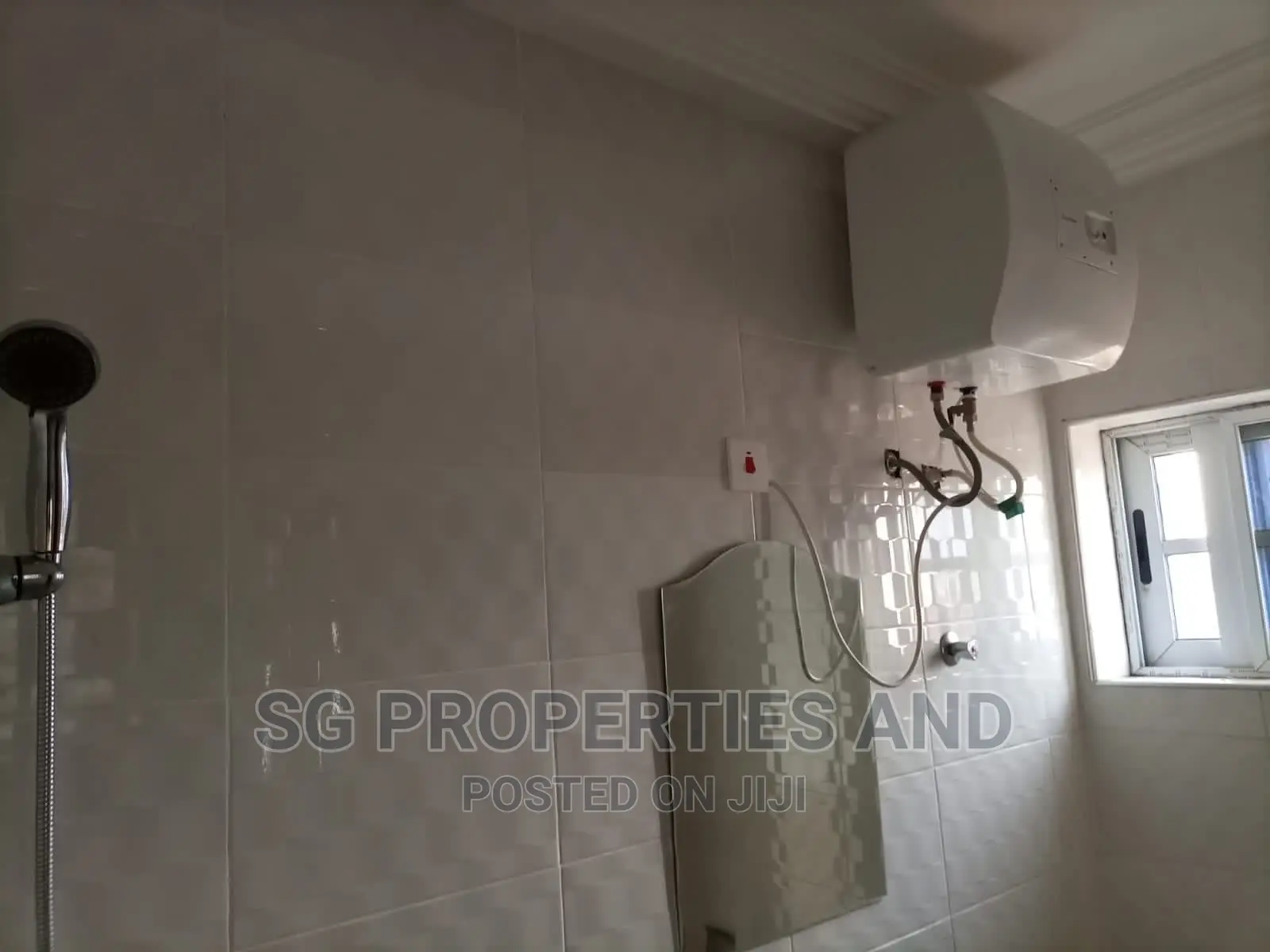 1bdrm Apartment in Ecobank, Spintex for rent