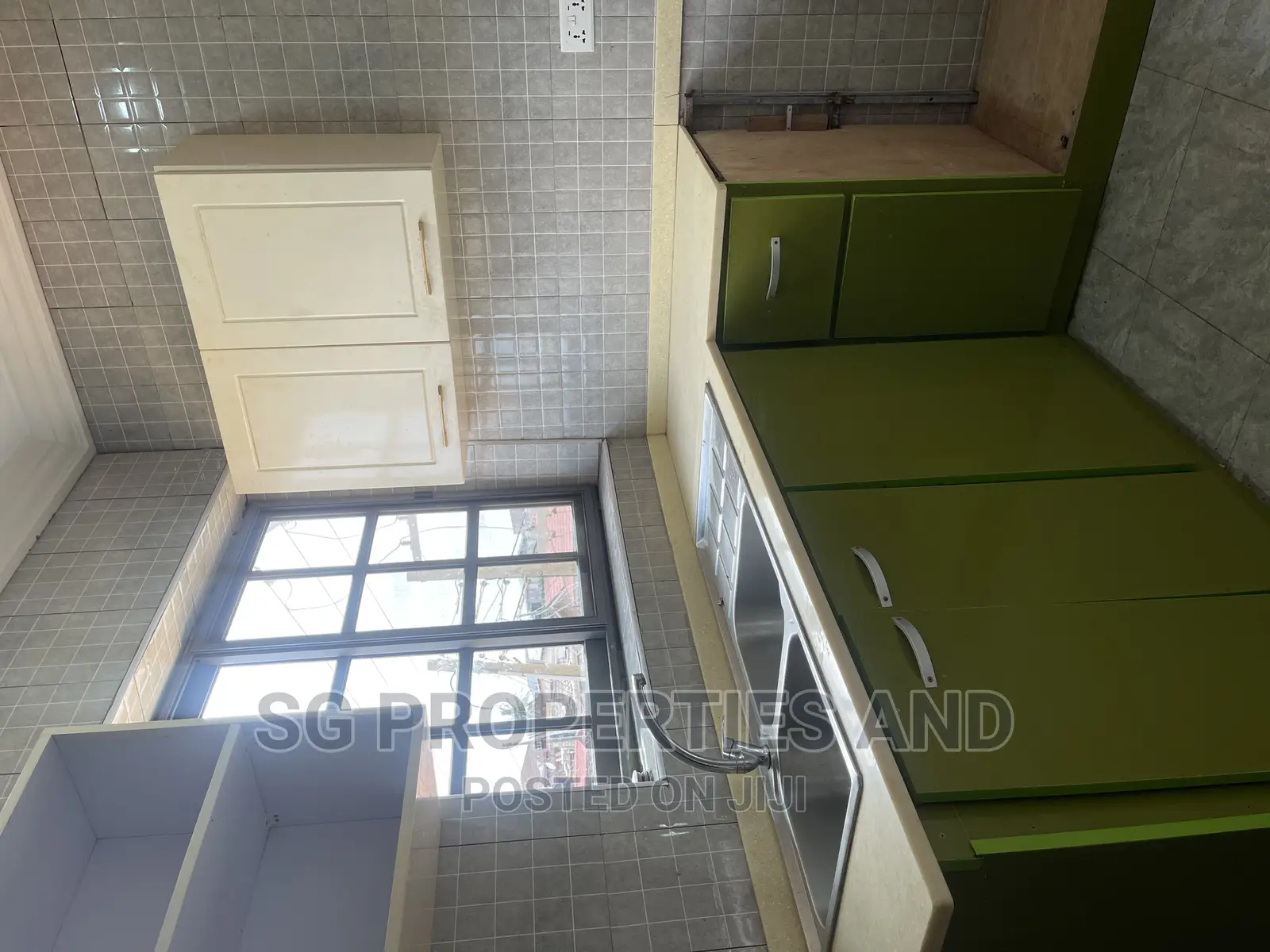 1bdrm Apartment in Ecobank, Spintex for rent