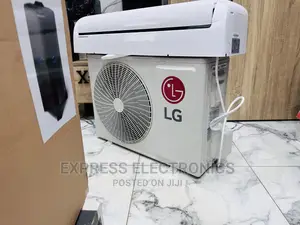 Stay Frosty  AC White Lg R410 Gas Split 2.0hp