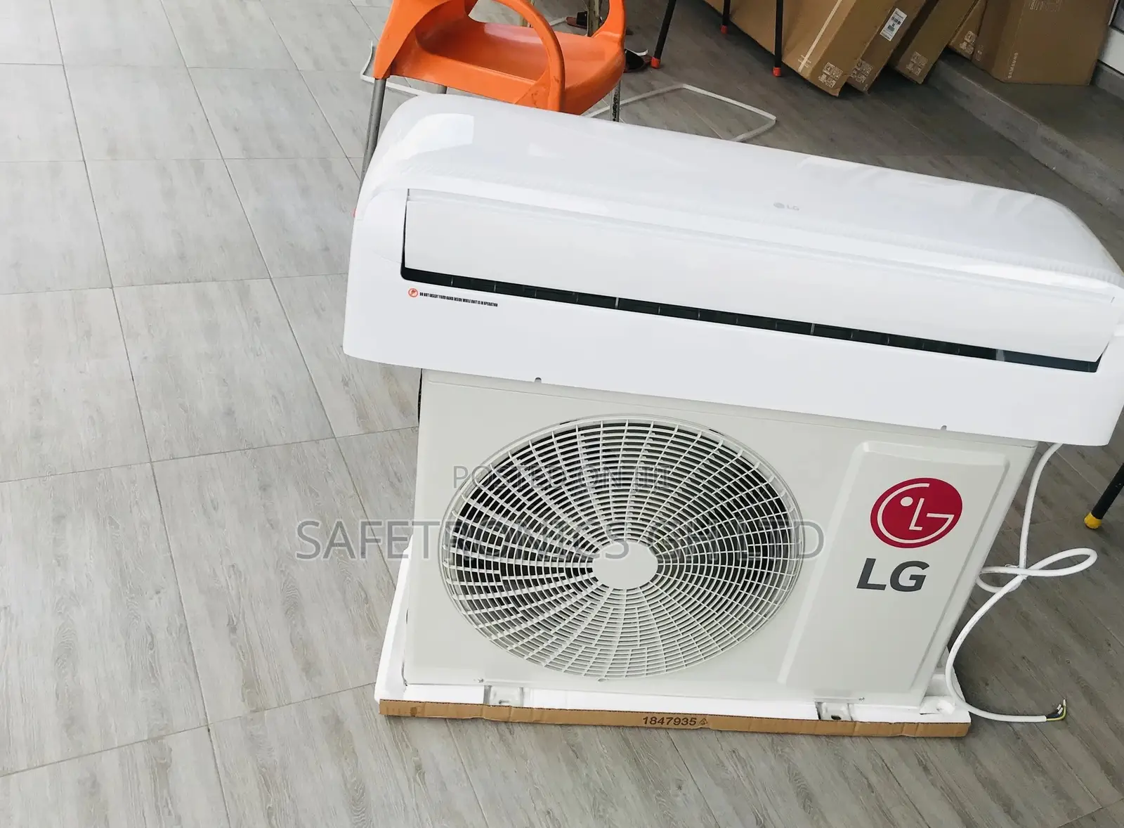 R410 Friendly Split System Airconditioner Gas Lg 2.0hp