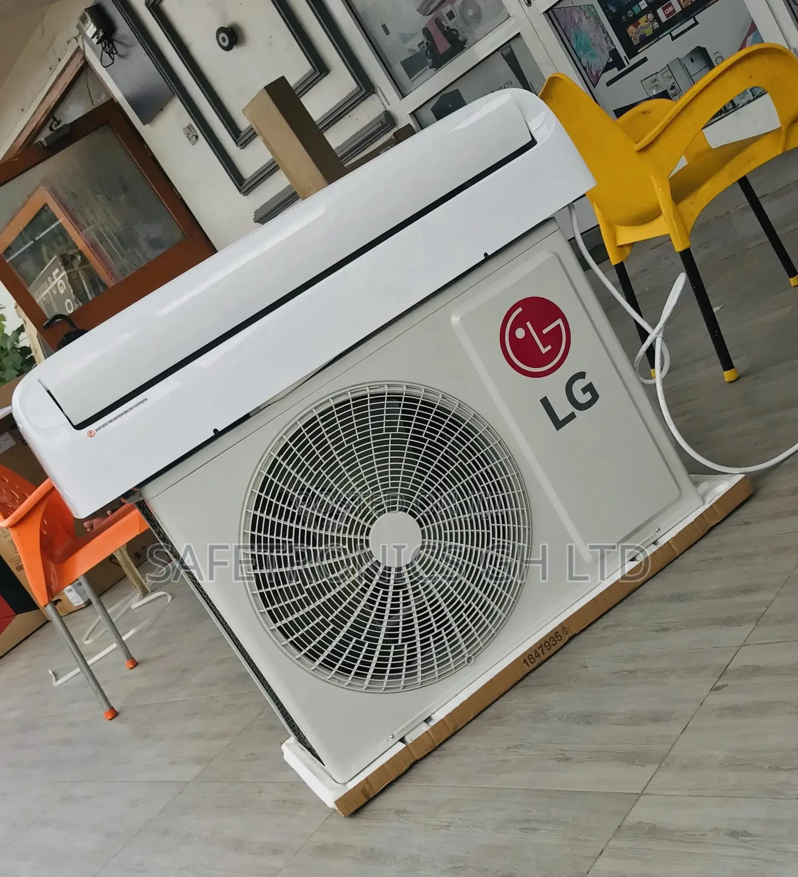 2.5hp New Quality Airconditioner Split R410 Gas LG