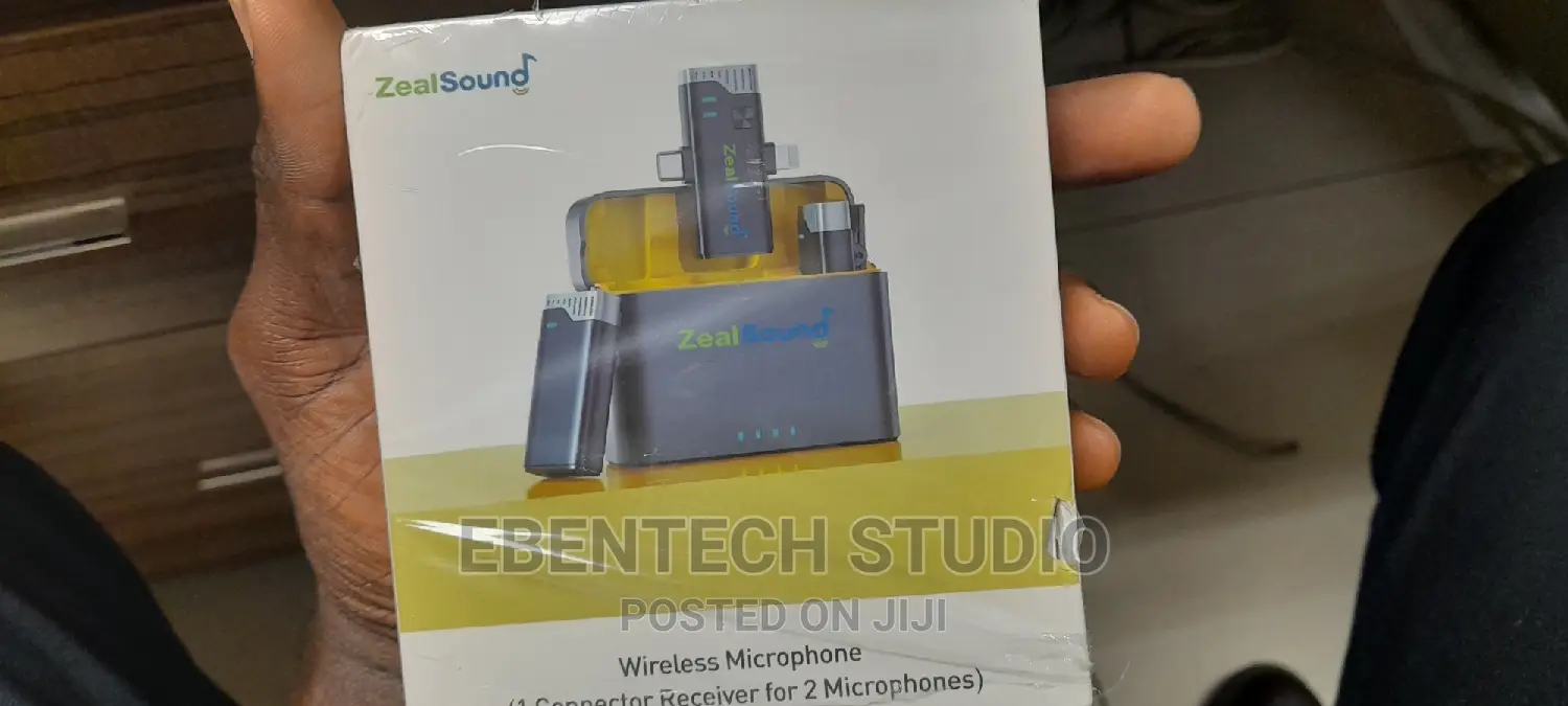 Wireless Lavalier Microphone for Android iPhone and Camera