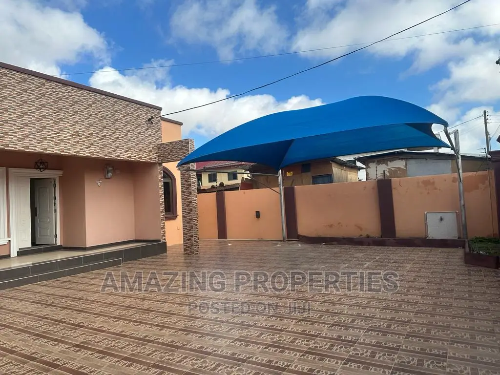 3bdrm House in Spintex for rent