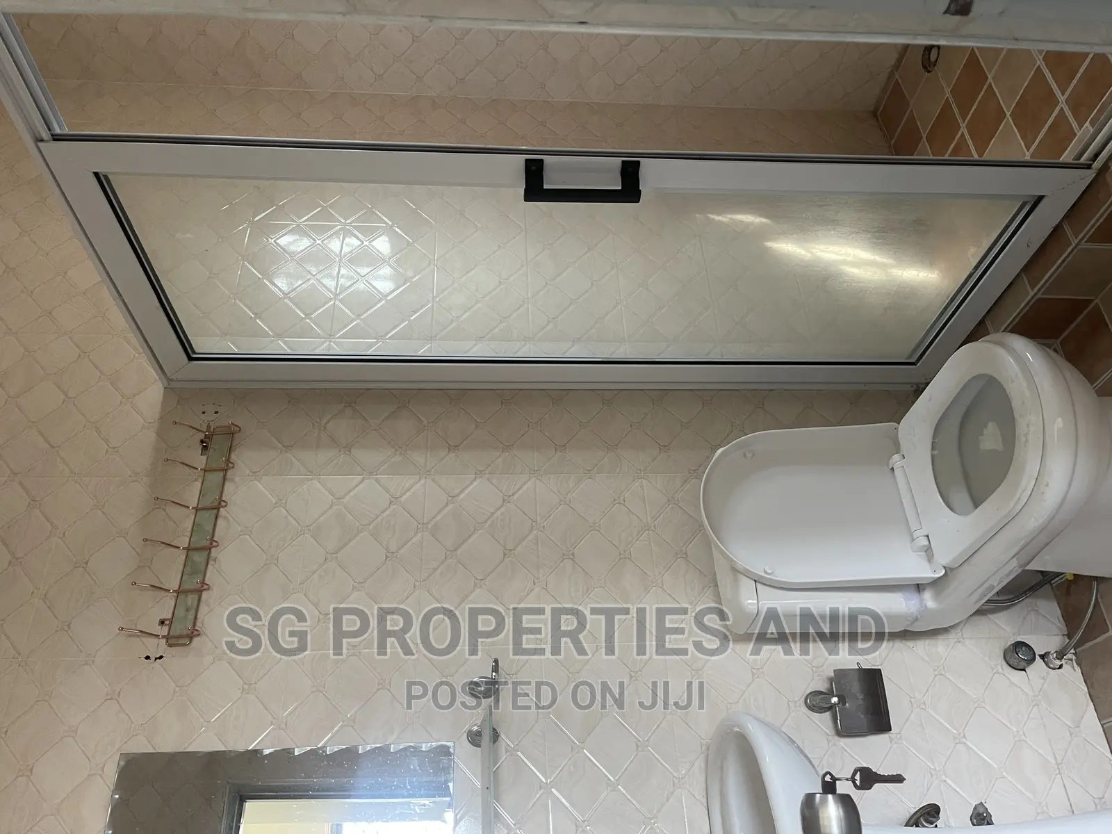 2bdrm Apartment in Lashibi, Spintex for rent