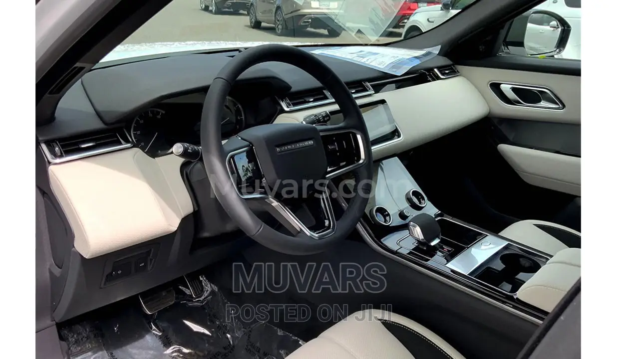Car Rental, Range Rover Velar – 2022