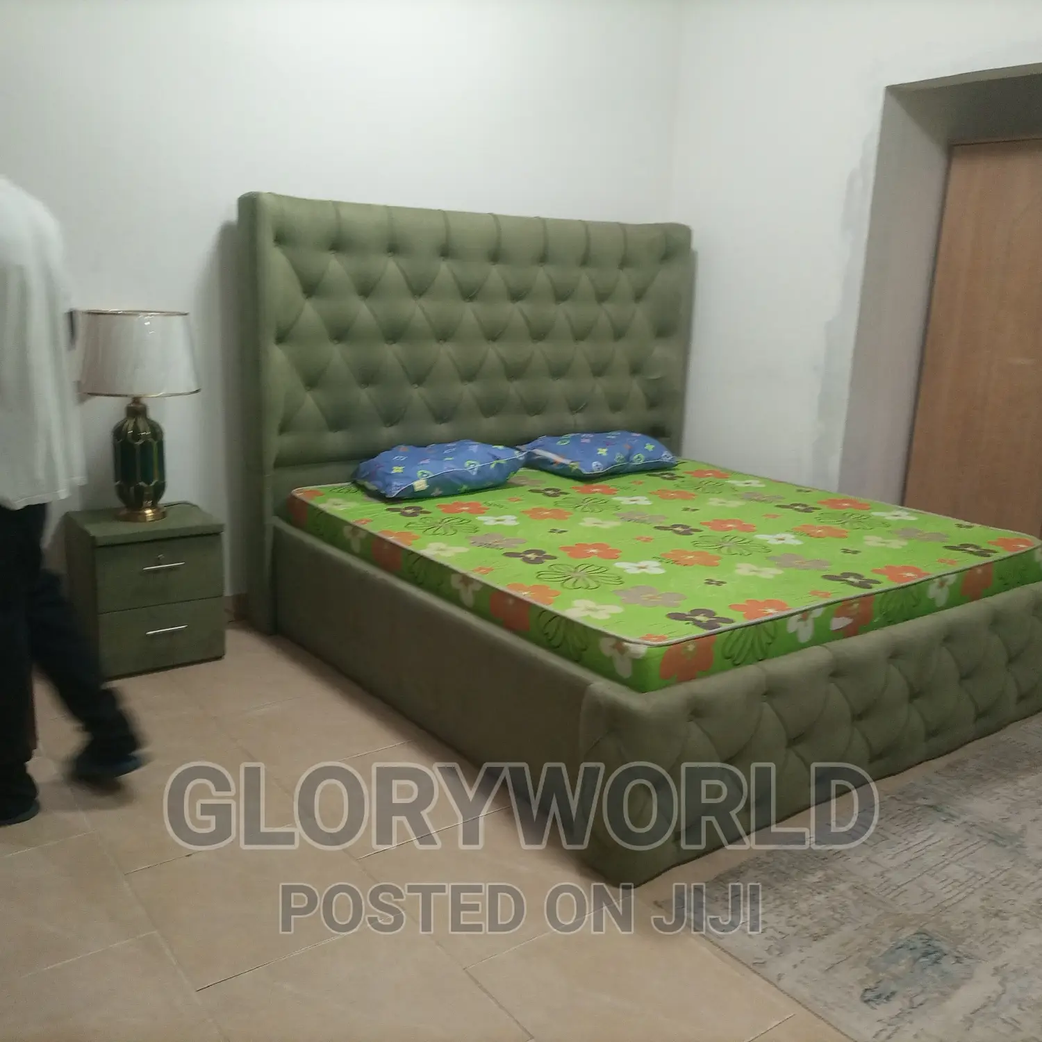 Spacious Furnished Room at Spintex