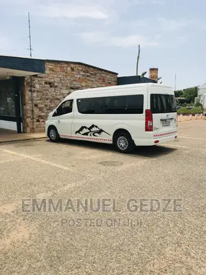 Mini Buses for Rent