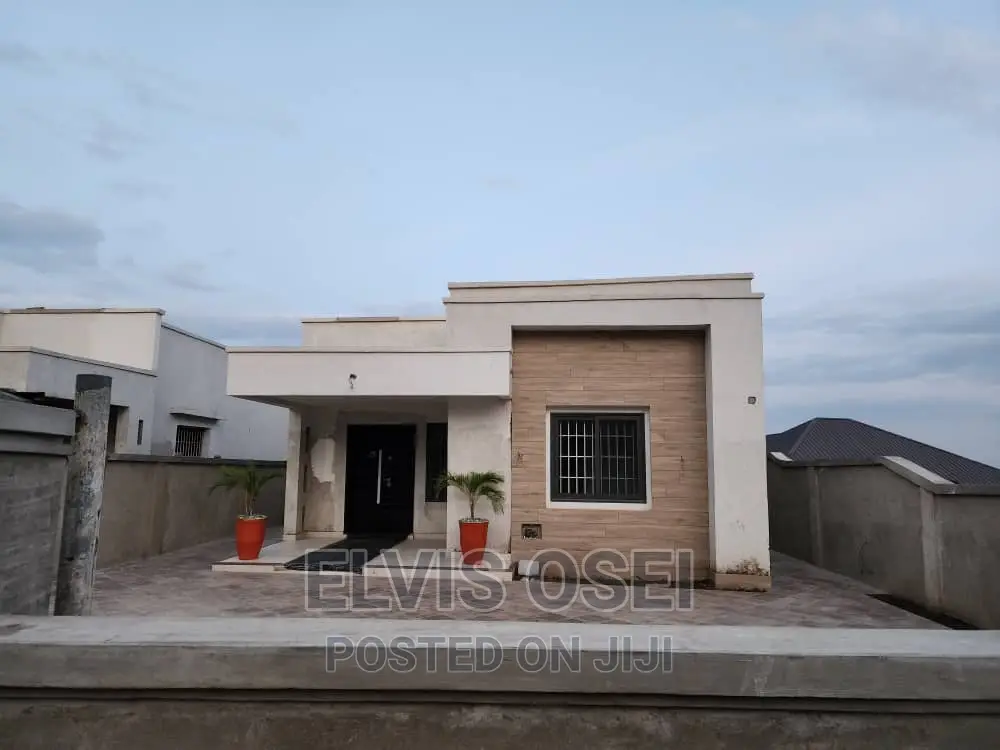 2bdrm House in Kwabenya Hills for sale