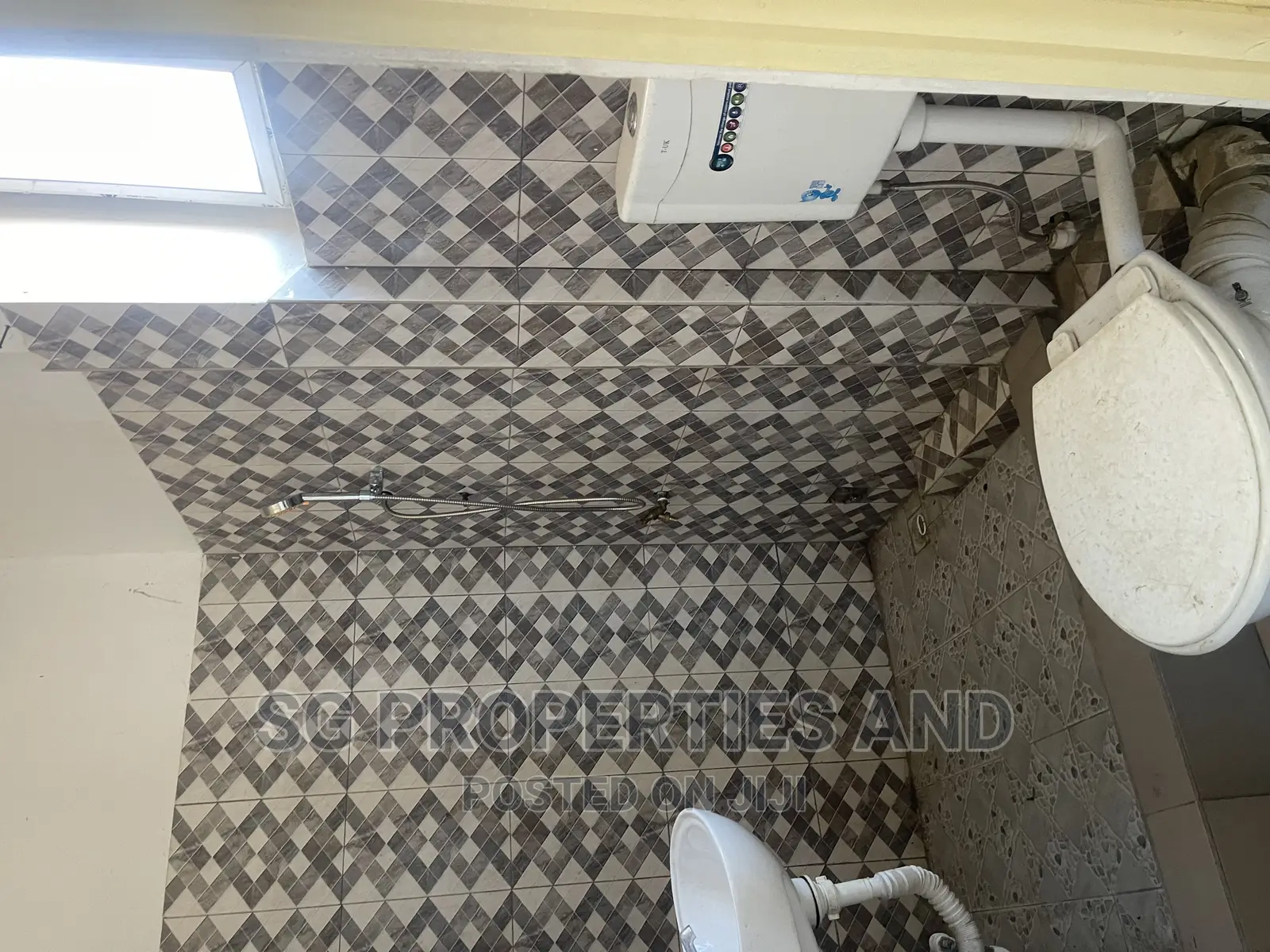 2bdrm Apartment in Lashibi, Spintex for rent