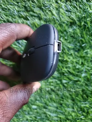 Chargeable and Bluetooth Cordless Mouse