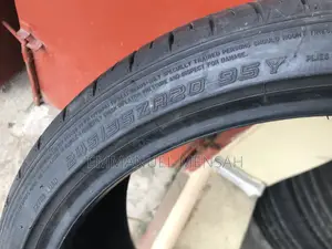 245/35r20 Dunlop